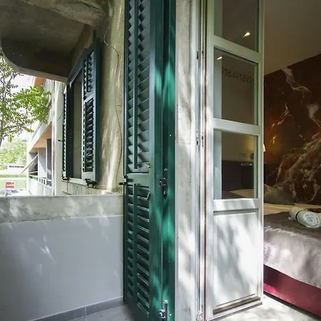 Well Of Life Luxury Split