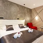 Well Of Life Luxury 4* Split