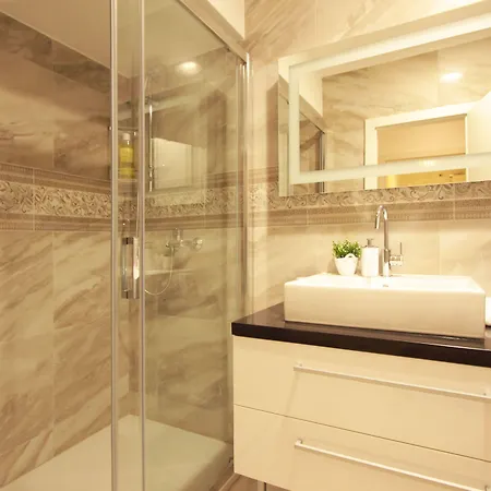 Гостьовий будинок Well Of Life Luxury Спліт