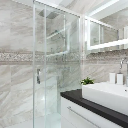 Well Of Life Luxury 4* سبليت