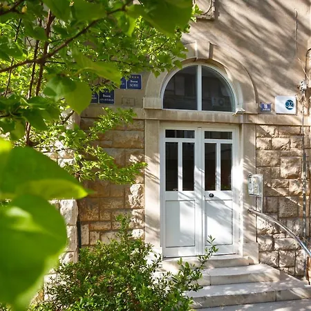 Well Of Life Luxury 4* Split